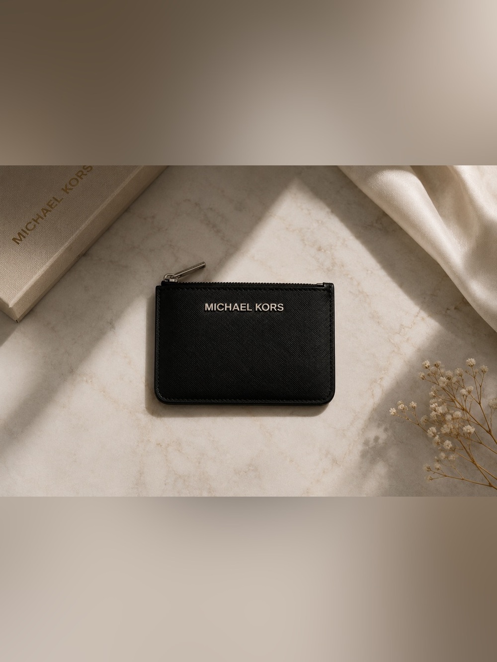 Michael Kors Black Saffiano Zip Card Case